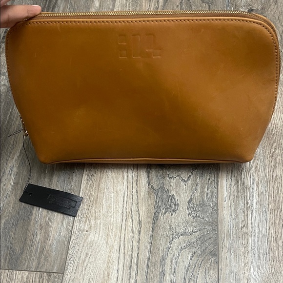 NWT Parker Clay Mulu Catchall Pouch - Picture 1 of 12